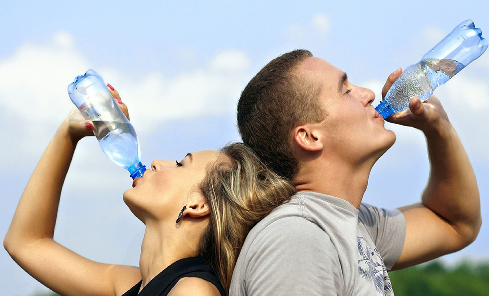 Hydrate when you run in hot weather